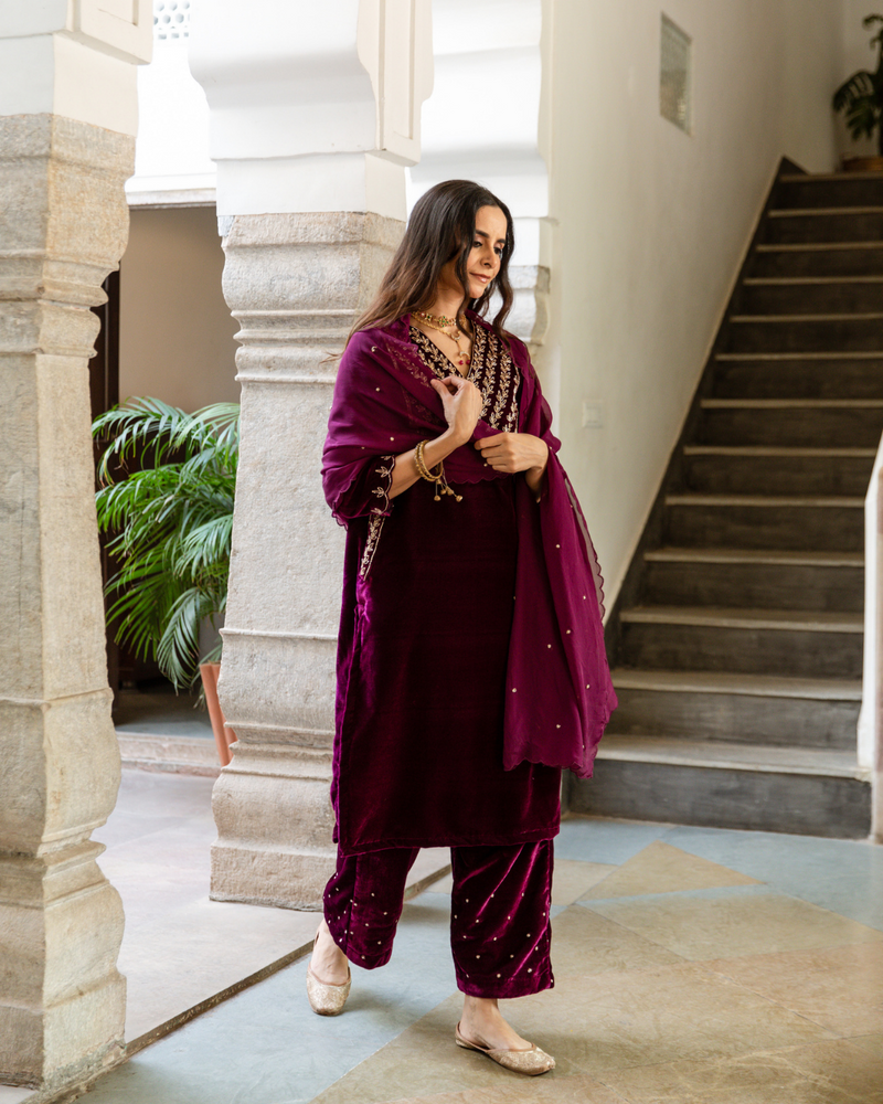 Roya - Velvet Embroidered Suit Set Buy Roya - Velvet Embroidered Suit Set from C&W | Kurta/Kurta Sets for Women by Maison Shefali in purple color for women in Singapore