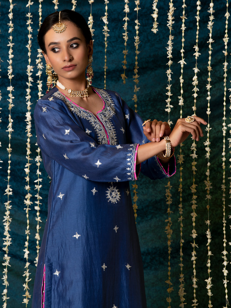 Saanjh Kurta Set silk Buy Saanjh Kurta Set from C&W | Kurta/Kurta Sets for Women by Maison Shefali for women in Singapore