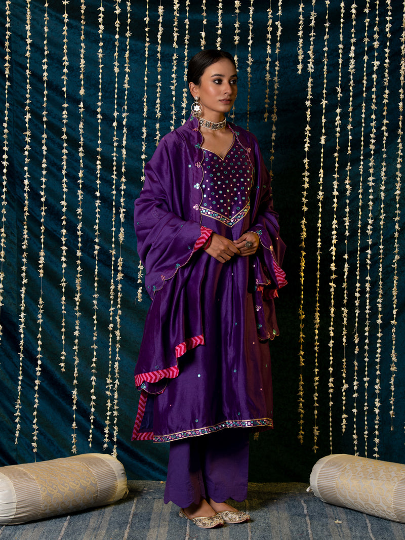 Hunar Kurta Set silk Buy Hunar Kurta Set from C&W | Kurta/Kurta Sets for Women by Maison Shefali for women in Singapore