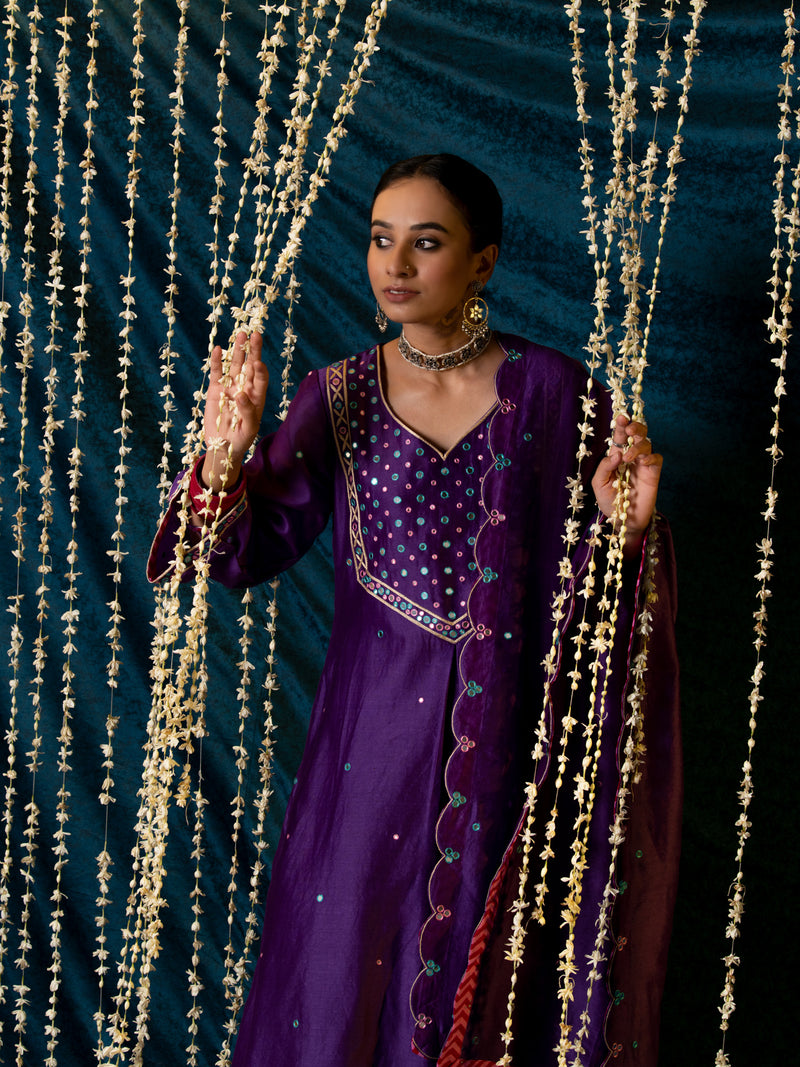 Hunar Kurta Set silk Buy Hunar Kurta Set from C&W | Kurta/Kurta Sets for Women by Maison Shefali for women in Singapore
