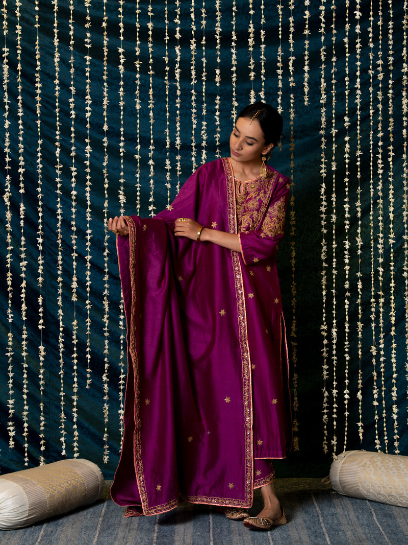 Ratti Kurta Set silk Buy Ratti Kurta Set from C&W | Kurta/Kurta Sets for Women by Maison Shefali for women in Singapore
