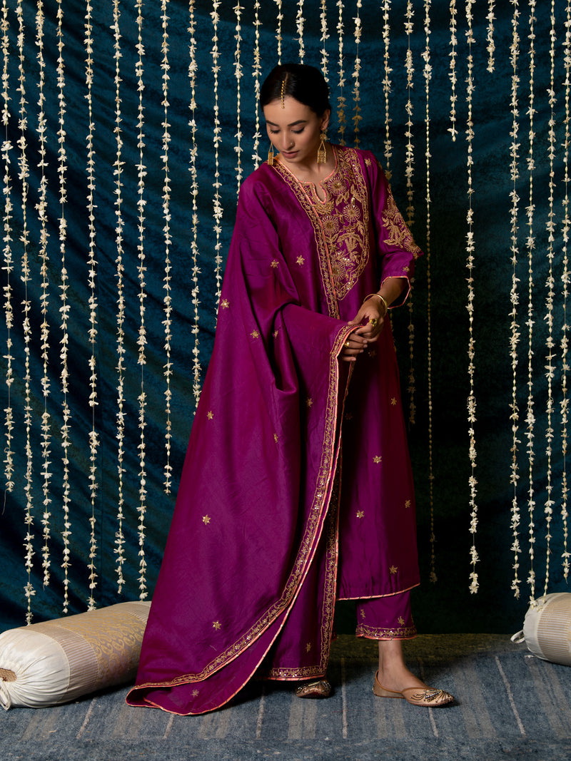 Ratti Kurta Set silk Buy Ratti Kurta Set from C&W | Kurta/Kurta Sets for Women by Maison Shefali for women in Singapore