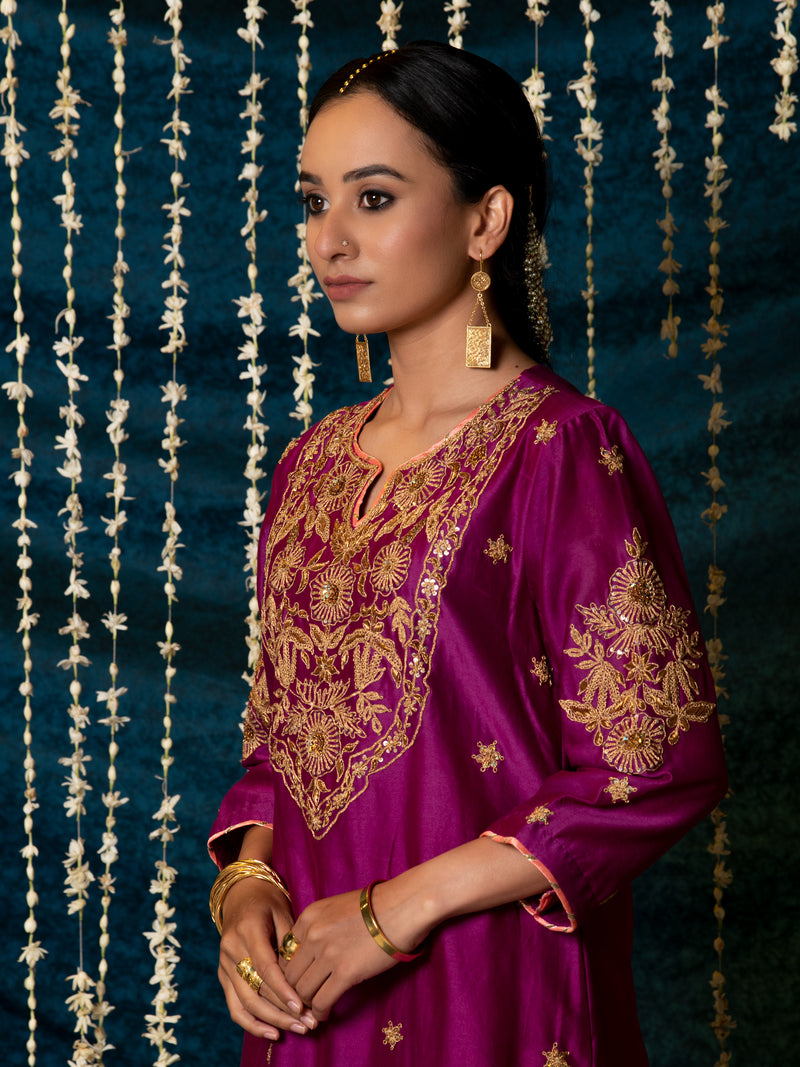 Ratti Kurta Set silk Buy Ratti Kurta Set from C&W | Kurta/Kurta Sets for Women by Maison Shefali for women in Singapore