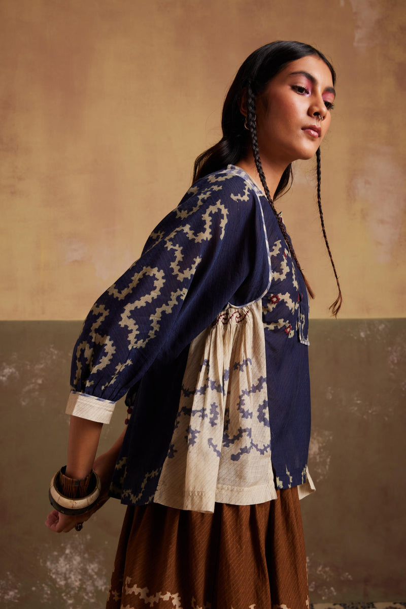 Maison Top-Indigo-Ivory Spiral cotton by CORD for women in Singapore