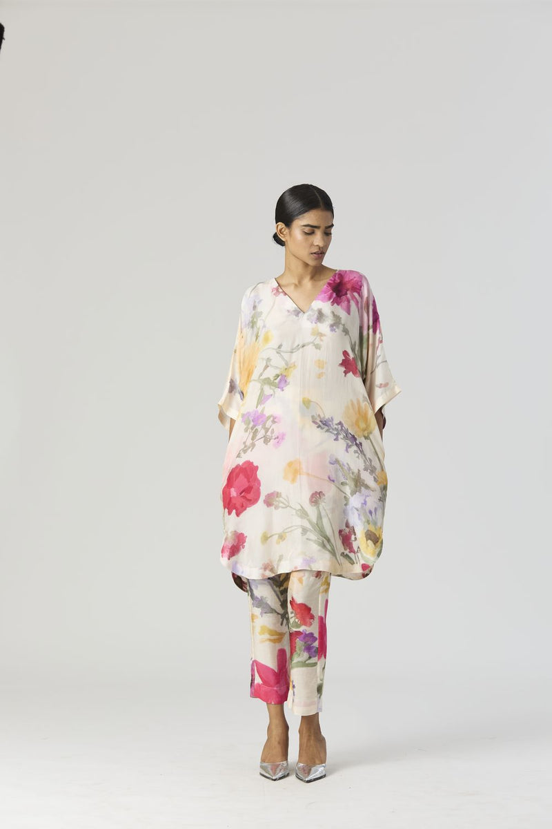 MARIA SHORT KAFTAN SET silk by Yam in white color for women in Singapore