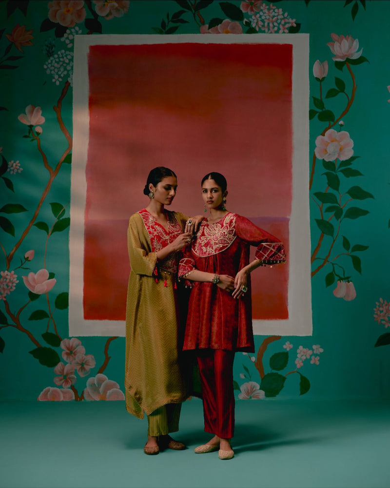 Mustard Tissue Kaftan Set tissue Buy Mustard Tissue Kaftan Set from C&W | Co-Ord Sets for Women by Label Mogra in mustard color for women in Singapore