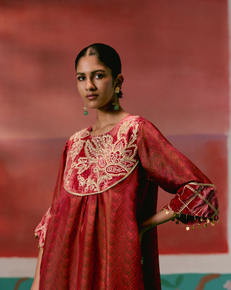 Maroon Embroidered Kurta Set tissue Buy Maroon Embroidered Kurta Set from C&W | Kurta/Kurta Sets for Women by Label Mogra for women in Singapore