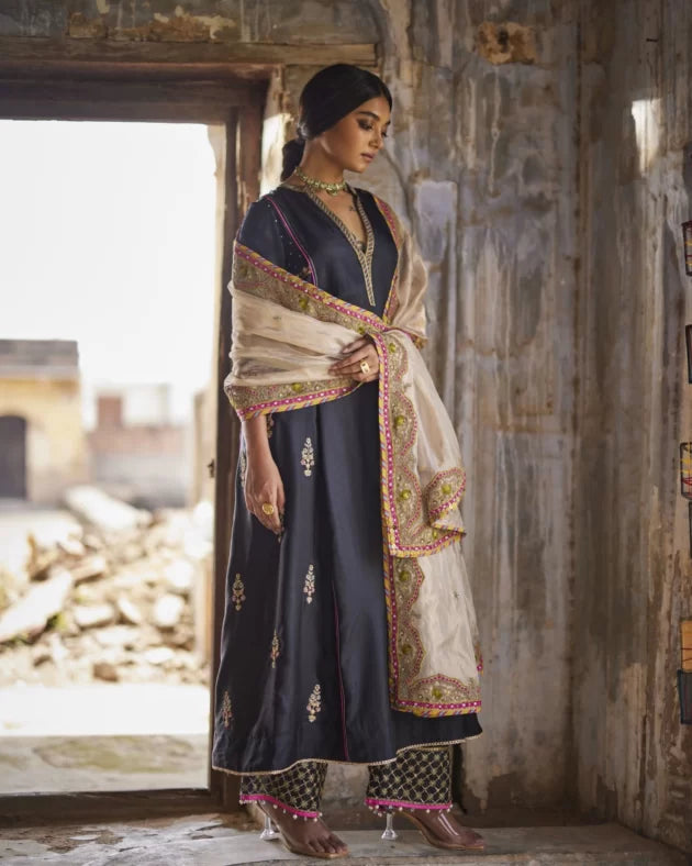 Nadira Black Silk Butti Back Yoke Kurta Set silk by Rajiramniq in black color for women in Singapore
