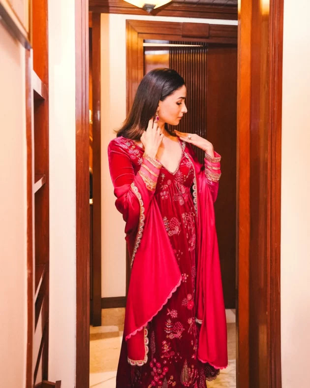 Nadira Jester Red Alia Velvet Set by Rajiramniq in red color for women in Singapore