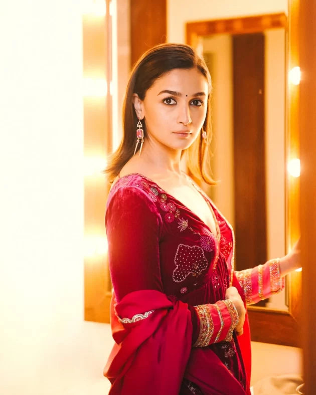 Nadira Jester Red Alia Velvet Set by Rajiramniq in red color for women in Singapore