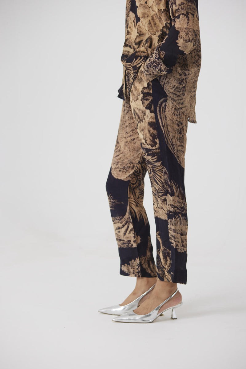 NAVY MORNI CO-ORD SET by Yam in navy color for women in Singapore