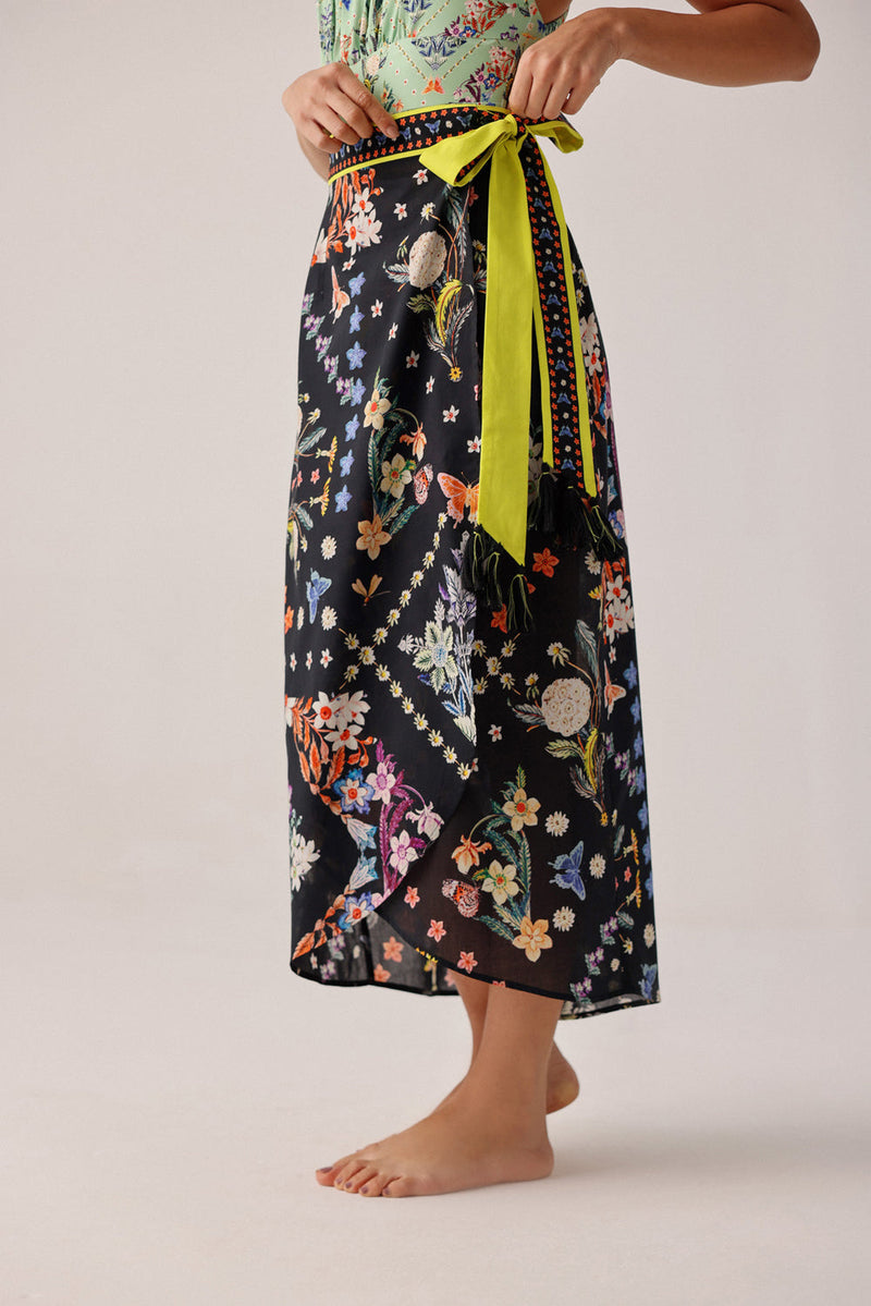 Nua Pareo-Prairee cotton voile resort wear by NOIB in black for women in Singapore