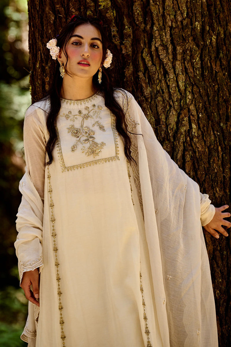 Oakley Kurta Set chanderi by Paulmi & Harsh-kahan Sep'26 in off white for women in Singapore