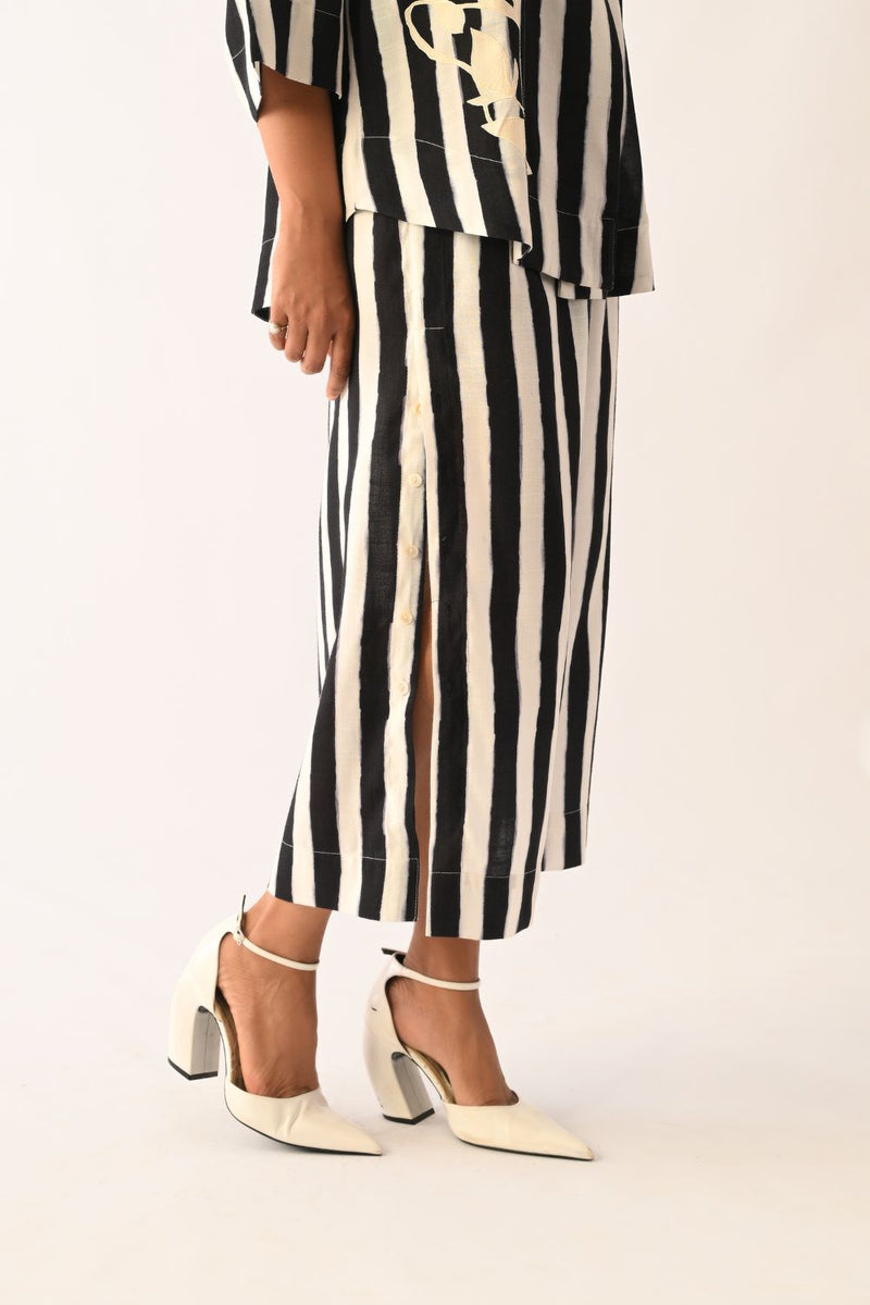 Revolt B&W Midi Skirt cotton skirt by O'Frida in black & white for women in Singapore