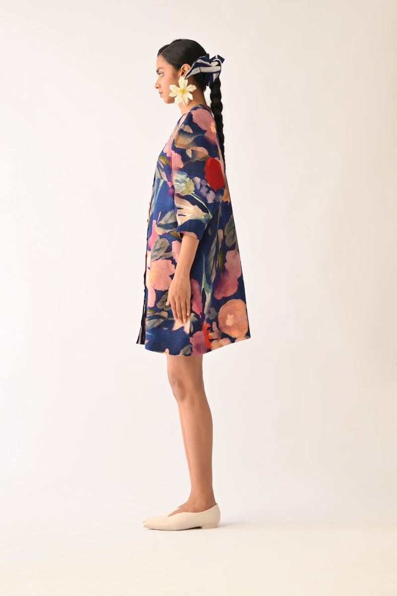 Liberty RB Bubble Sleeve Aline Short Dress

 cotton dress by O'Frida in royal blue for women in Singapore