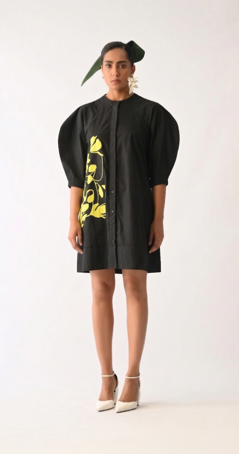 Mono Black Bubble Sleeve Aline Short Appliqué Dress poplin dress by O'Frida in all-black for women in Singapore