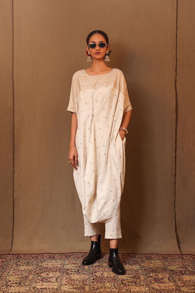 Off-White Club EMB SE Pants 100% cotton by Mati in white color for women in Singapore
