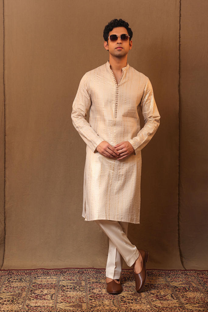 Off-White STR Buttoned Kurta cotton by Mati Men in white color for men in Singapore