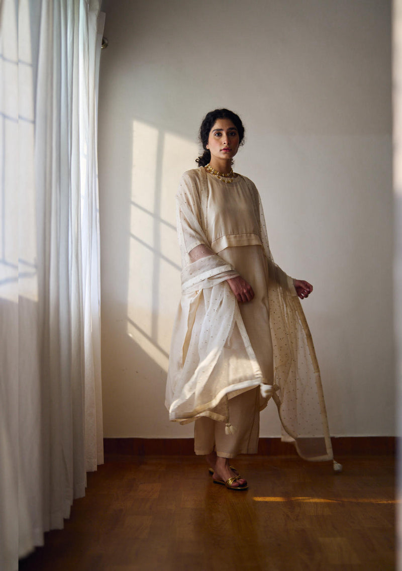 Oleria kaftan kurta set