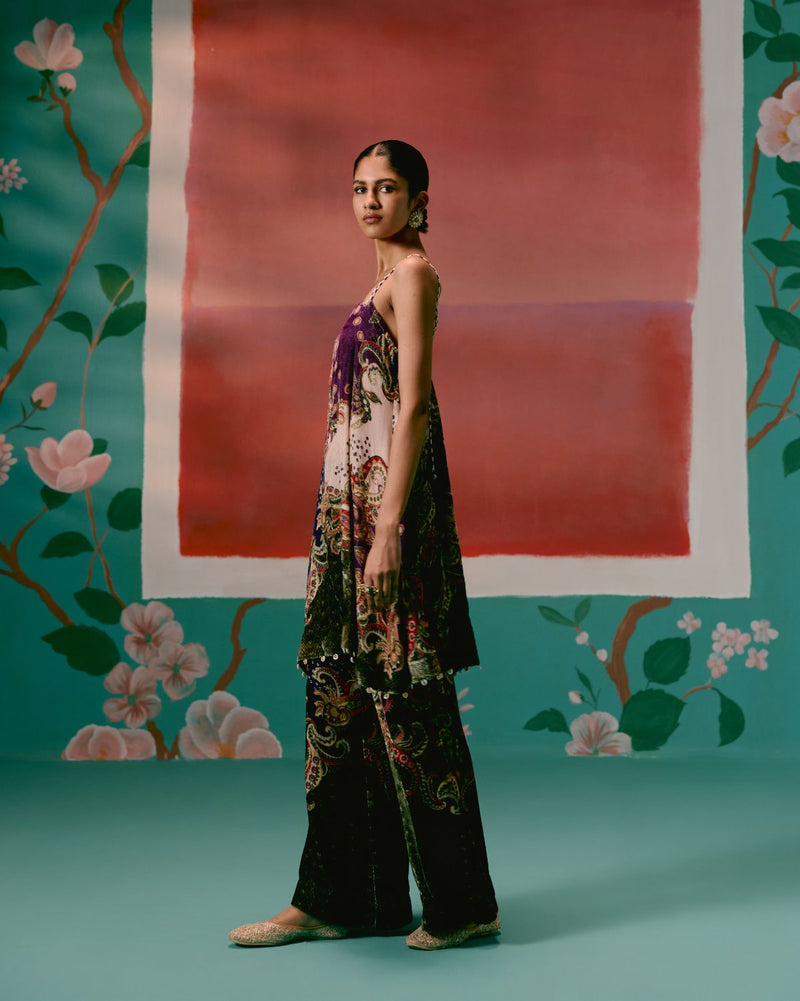 Olive & Purple Paisley Kurta Set Buy Olive & Purple Paisley Kurta Set from C&W | Kurta/Kurta Sets for Women by Label Mogra in olive color for women in Singapore
