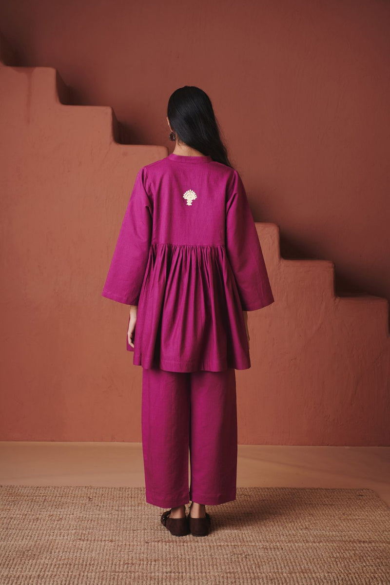 Orchid Co Linen Gathered Shirt