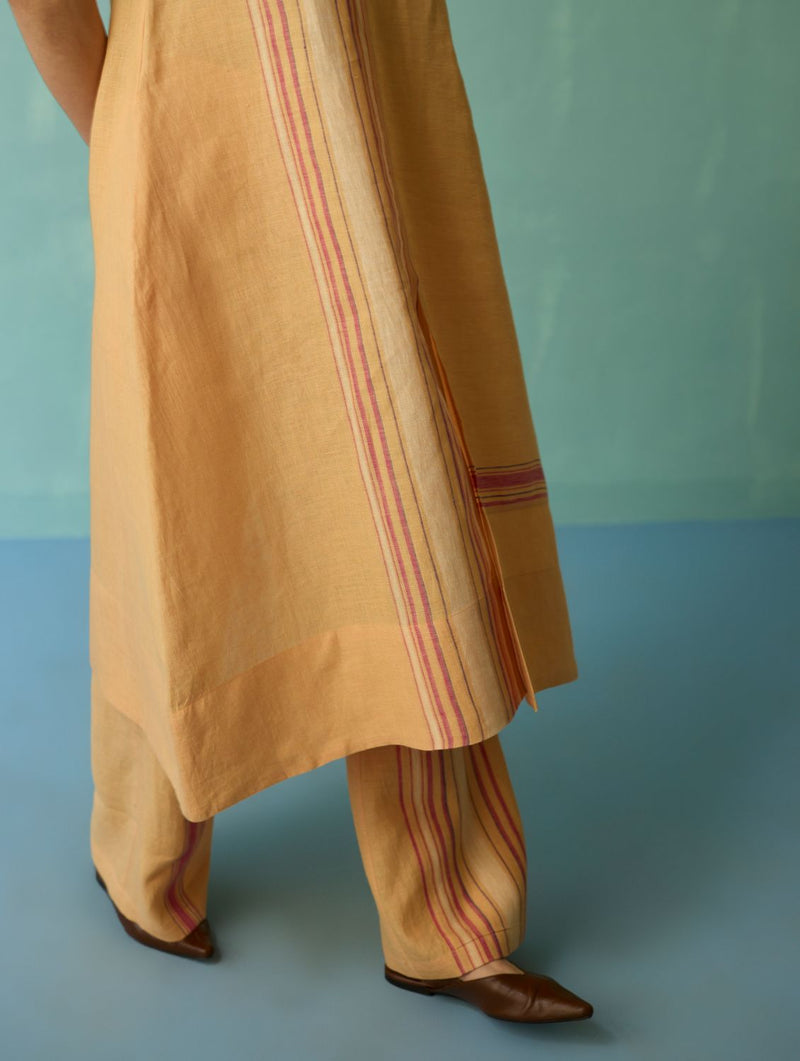 Vanya Border Linen Sleeveless Kurta - Apricot linen light kurta set by Manan in apricot for women in Singapore