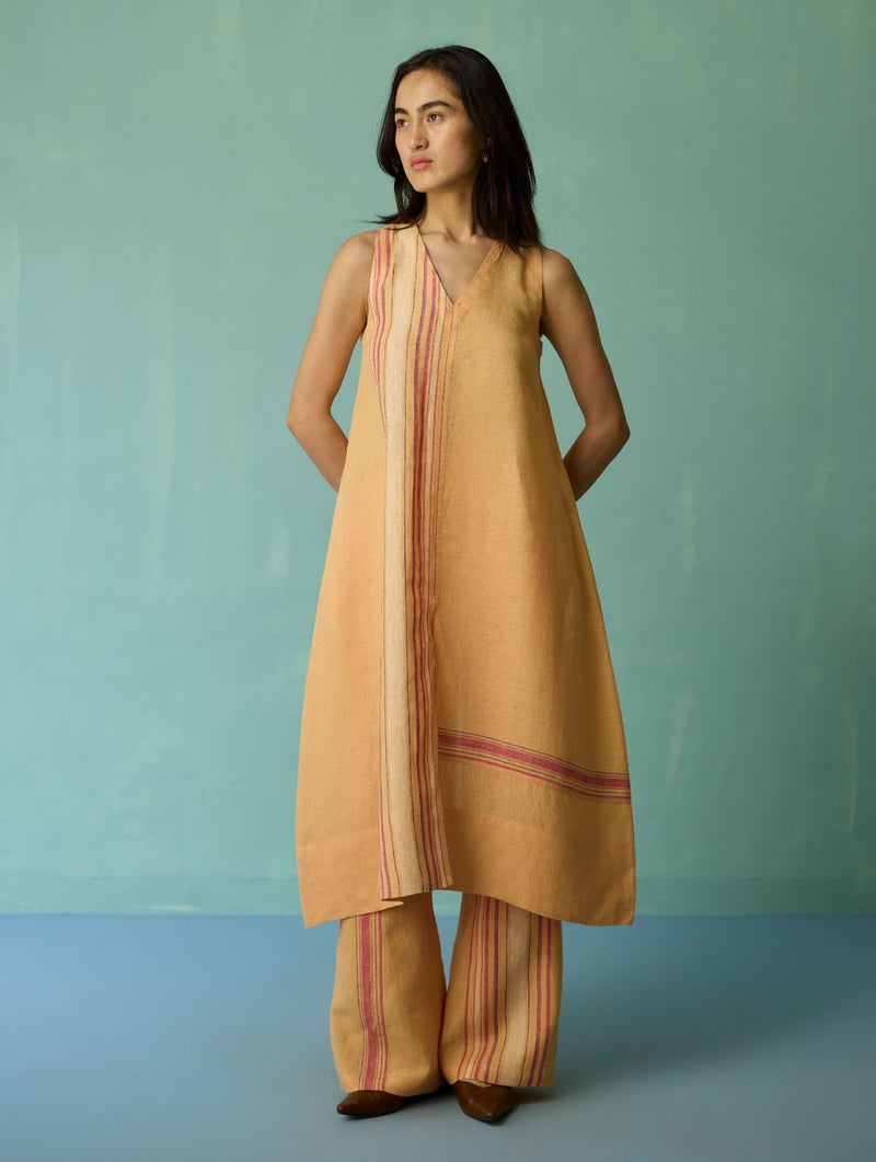 Vanya Border Linen Sleeveless Kurta Set - Apricot linen light kurta set by Manan in apricot for women in Singapore