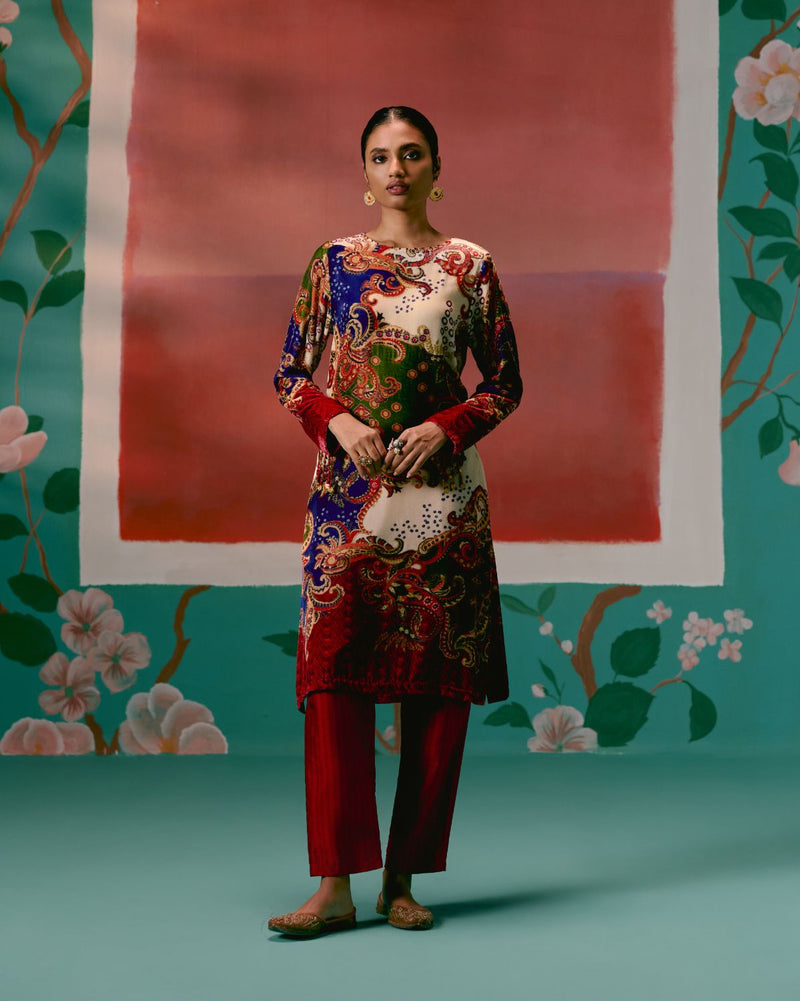 Paisley Velvet Kurta Set Buy Paisley Velvet Kurta Set from C&W | Kurta/Kurta Sets for Women by Label Mogra in red color for women in Singapore