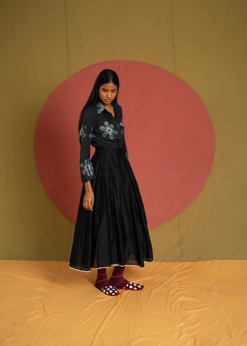 Para Sol Skirt-Black chanderi skirt by Ka-Sha in black for women in Singapore