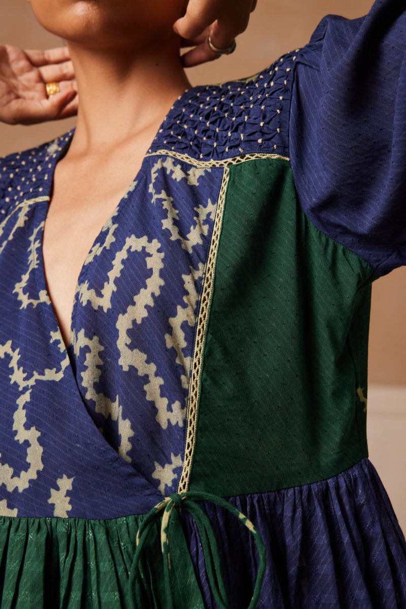 Poem top-(Indigo-Emerald Spiral) cotton by CORD for women in Singapore