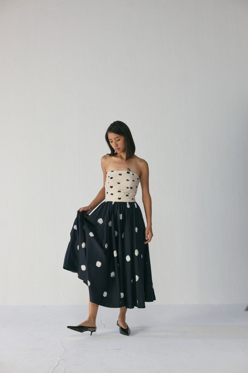 Porto Strapless Dress satin by YAM in black color for women in Singapore