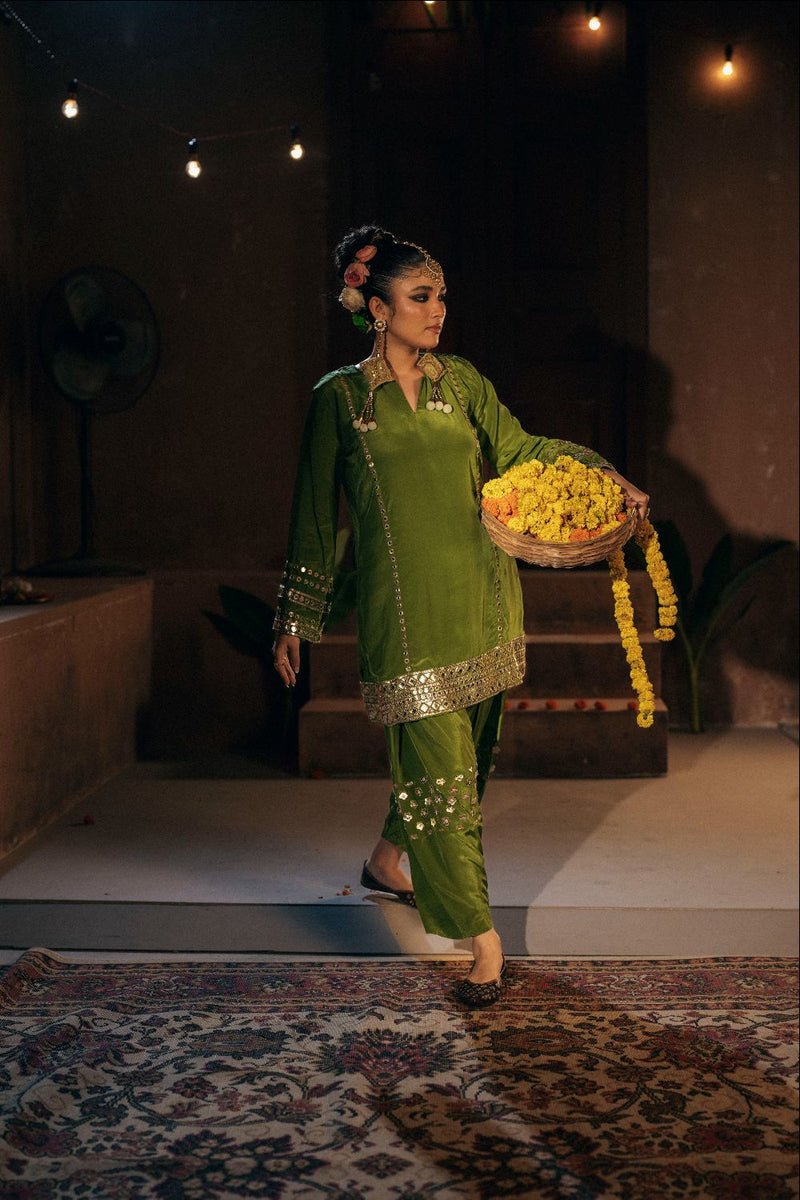 Sunira Phool Salwar Kameez Dupatta Set- Mehendi