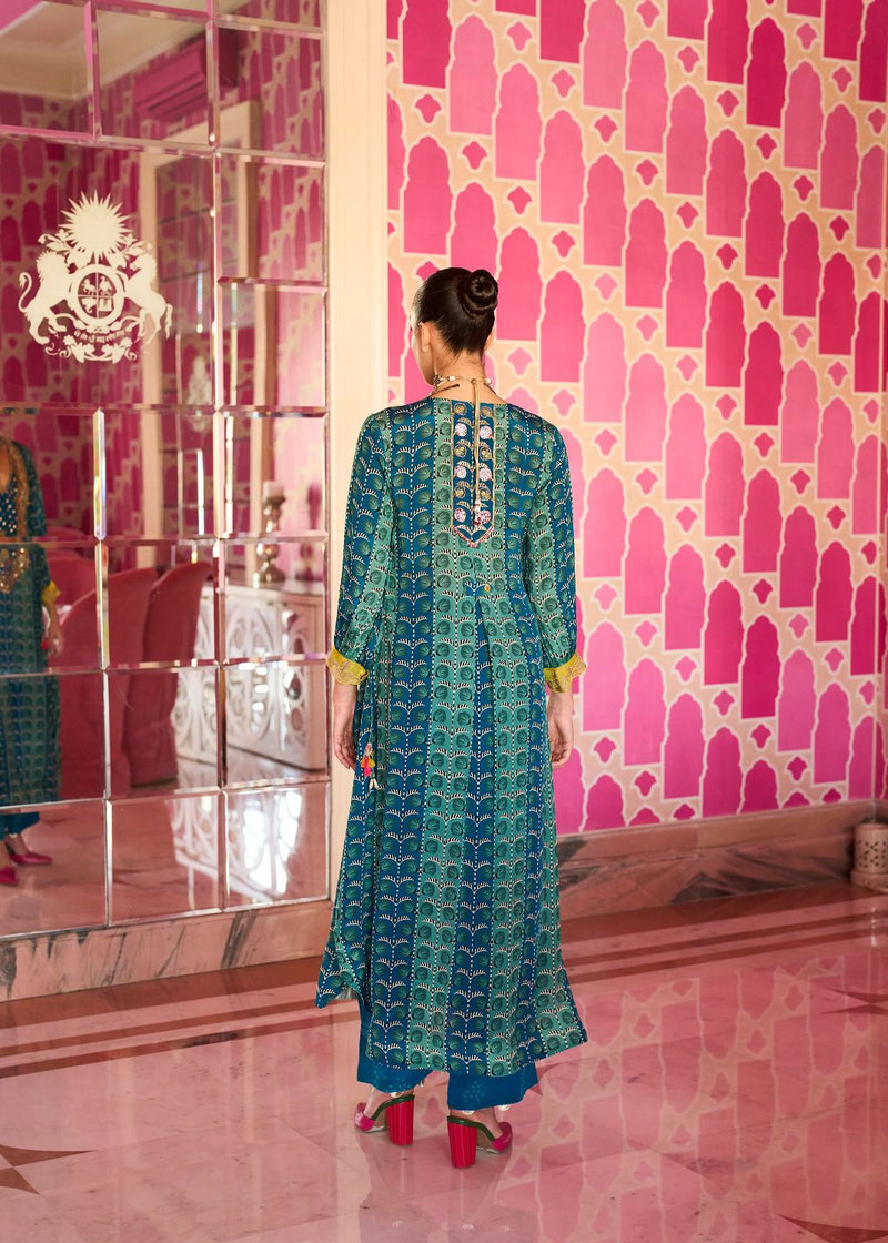Retro Raani Teal Silk Yoke Kurta Set by Rajiramniq for women in Singapore