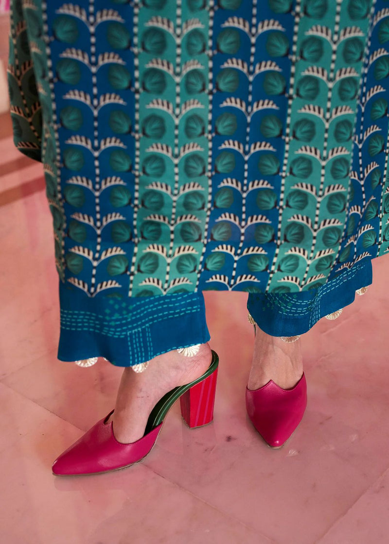 Retro Raani Teal Silk Yoke Kurta Set by Rajiramniq for women in Singapore