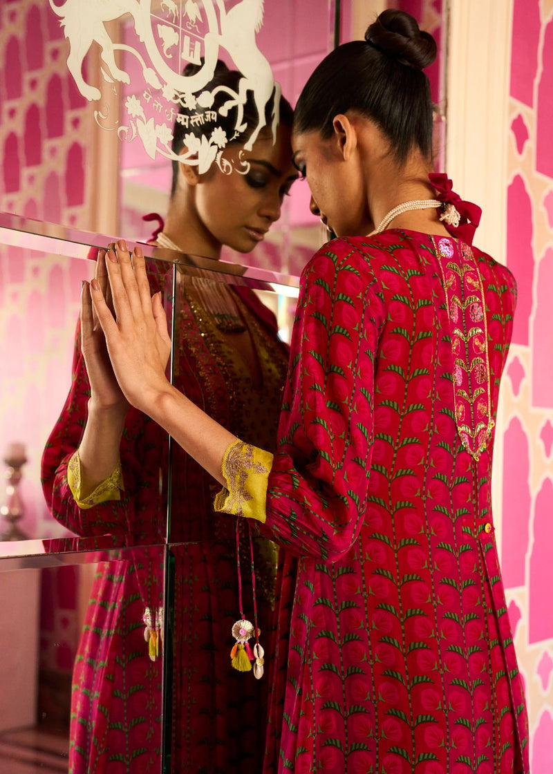 Retro Raani Red Silk Yoke Kurta Set by Rajiramniq for women in Singapore