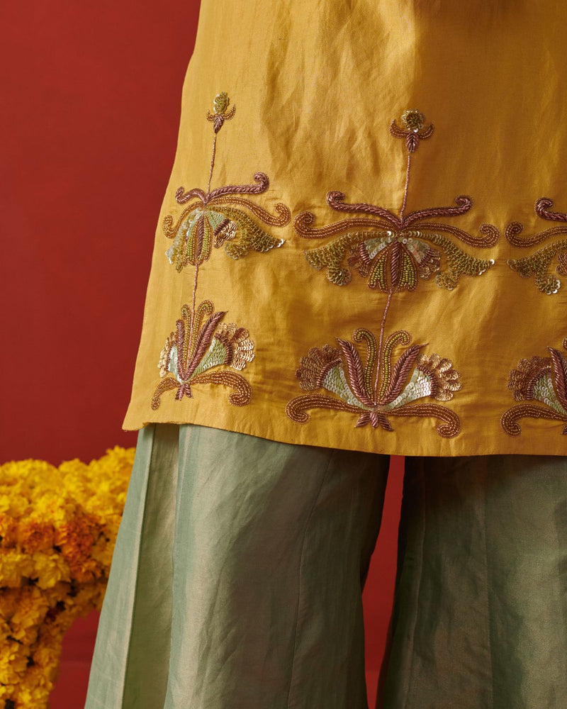 ROHI & ZOEY KURTA & SHARARA