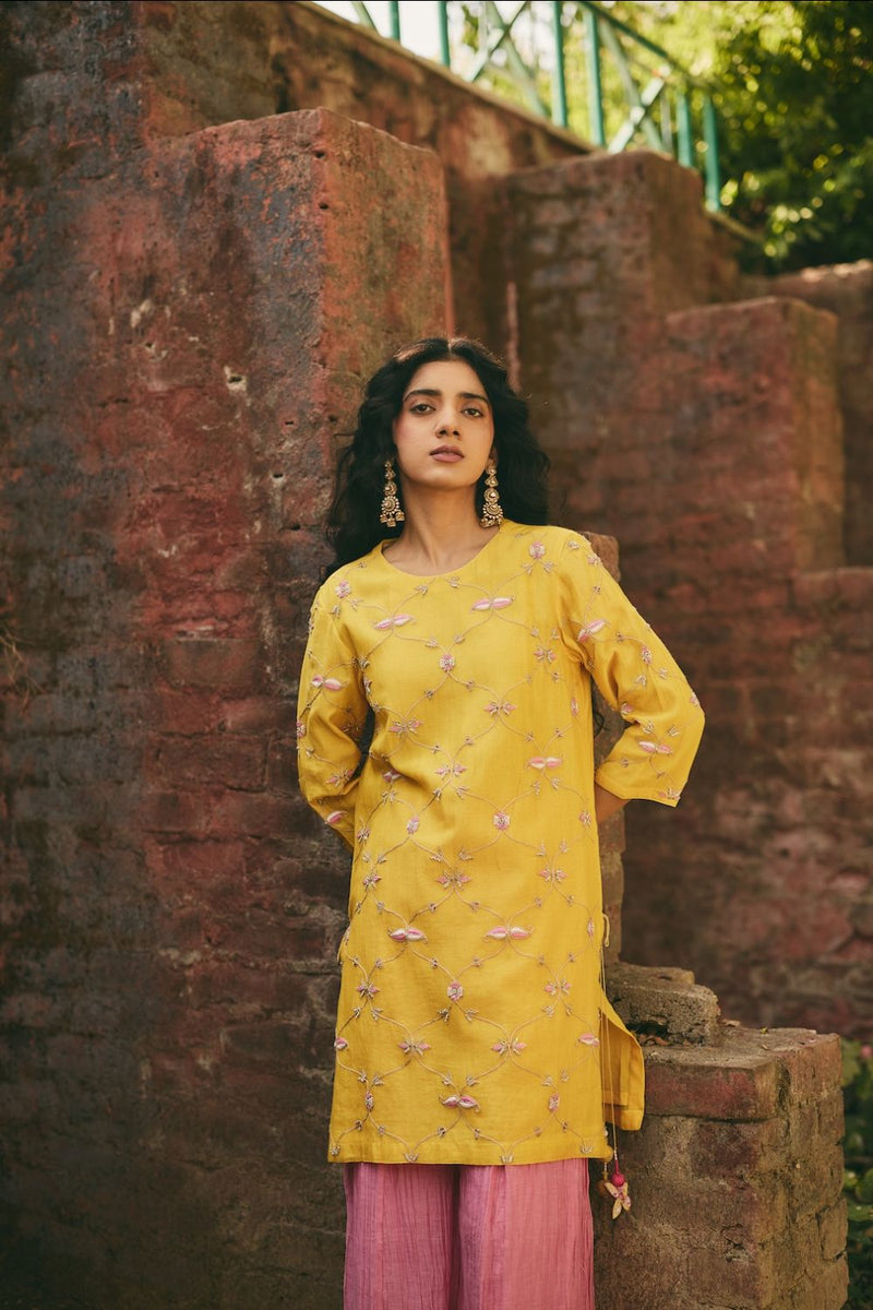 ROSHNI & NAZREEN KURTA & SHARARA