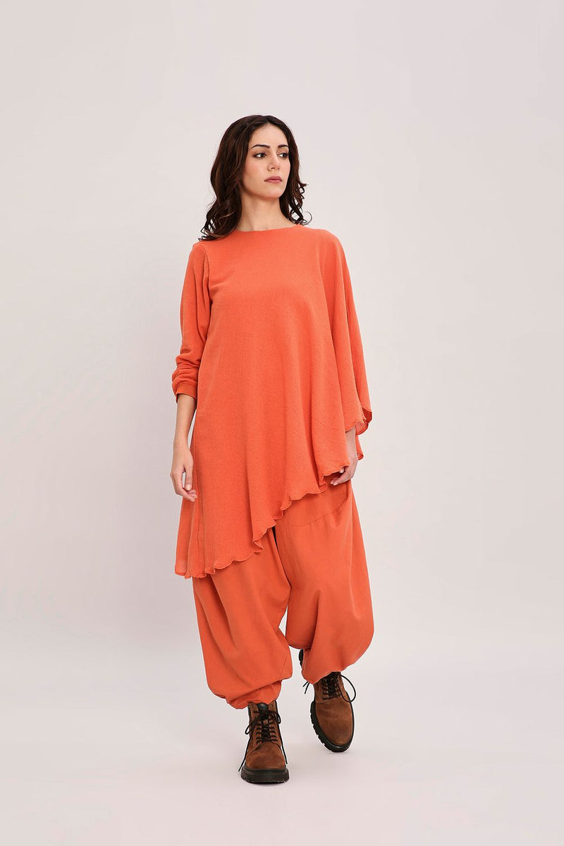 Rust Ribbed Scallop Tunic Set (2 PCS) cotton by Mati in rust color for women in Singapore