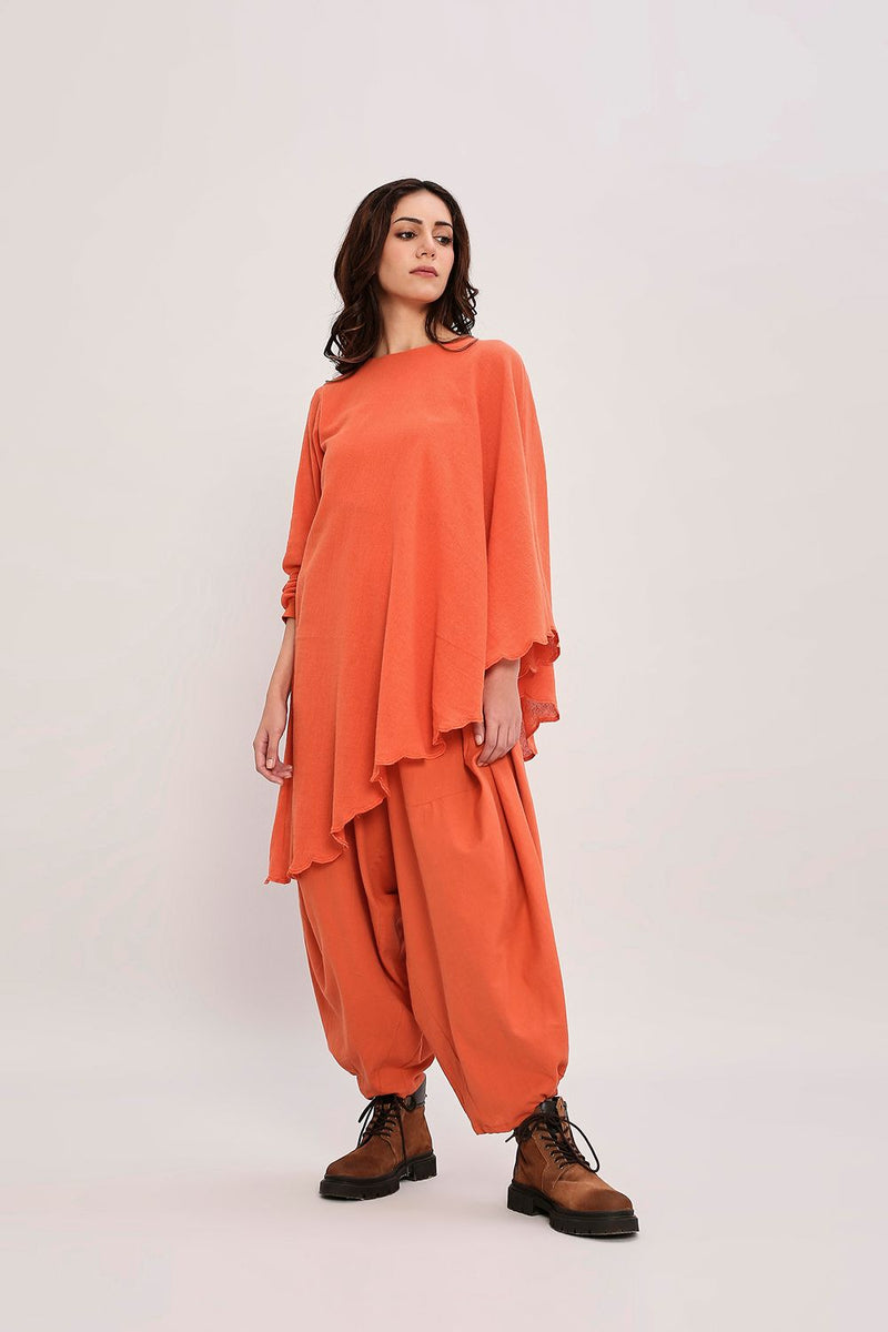 Rust Ribbed Scallop Tunic Set (2 PCS) cotton by Mati in rust color for women in Singapore