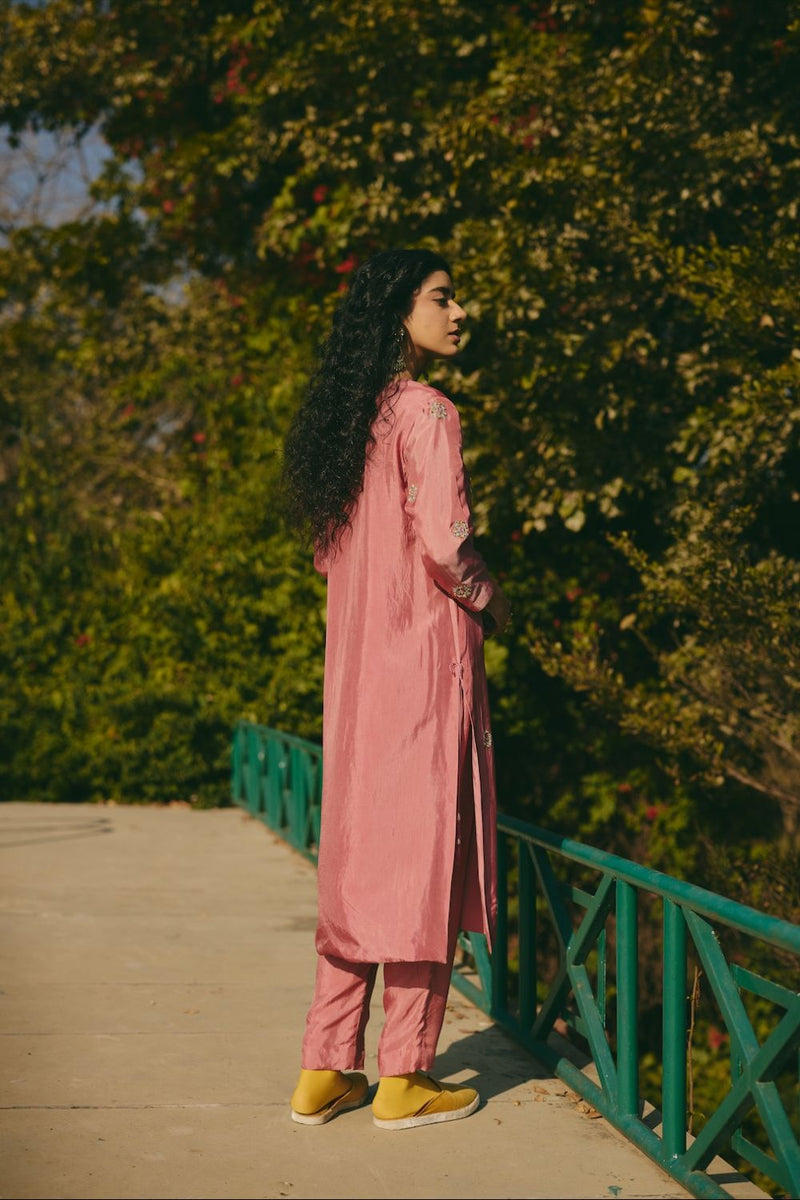 SAHER & NAAZLI KURTA & PANT