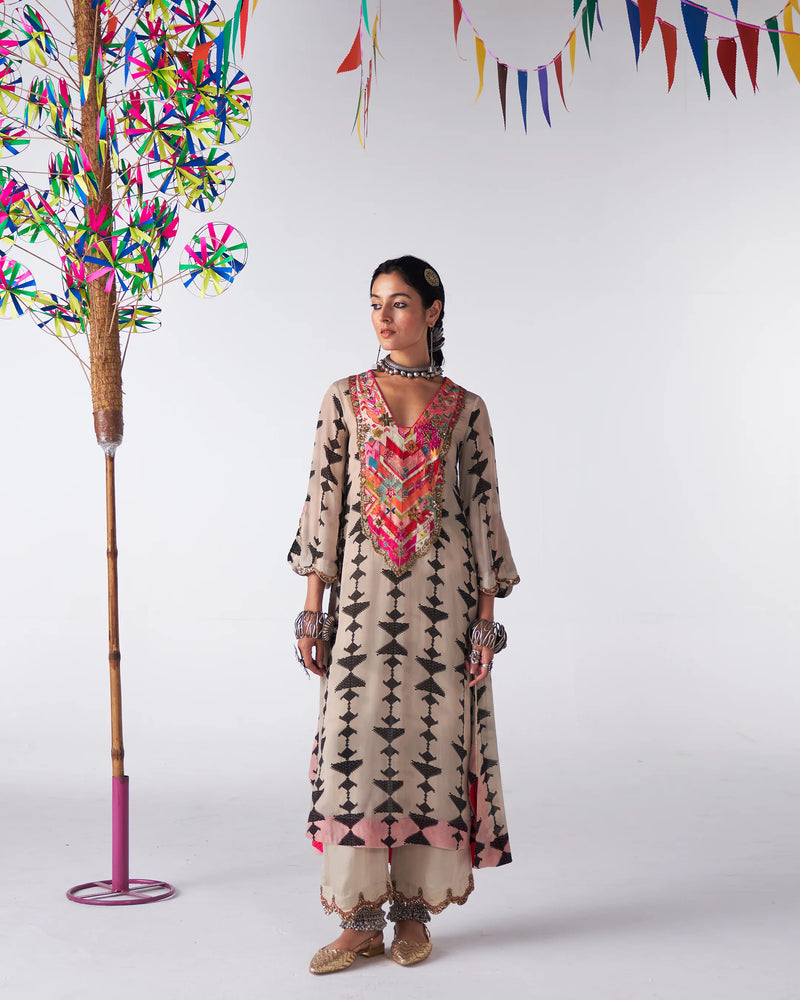 Sakhi Black And White Phulkari Yoke Kurta Set by Rajiramniq for women in Singapore
