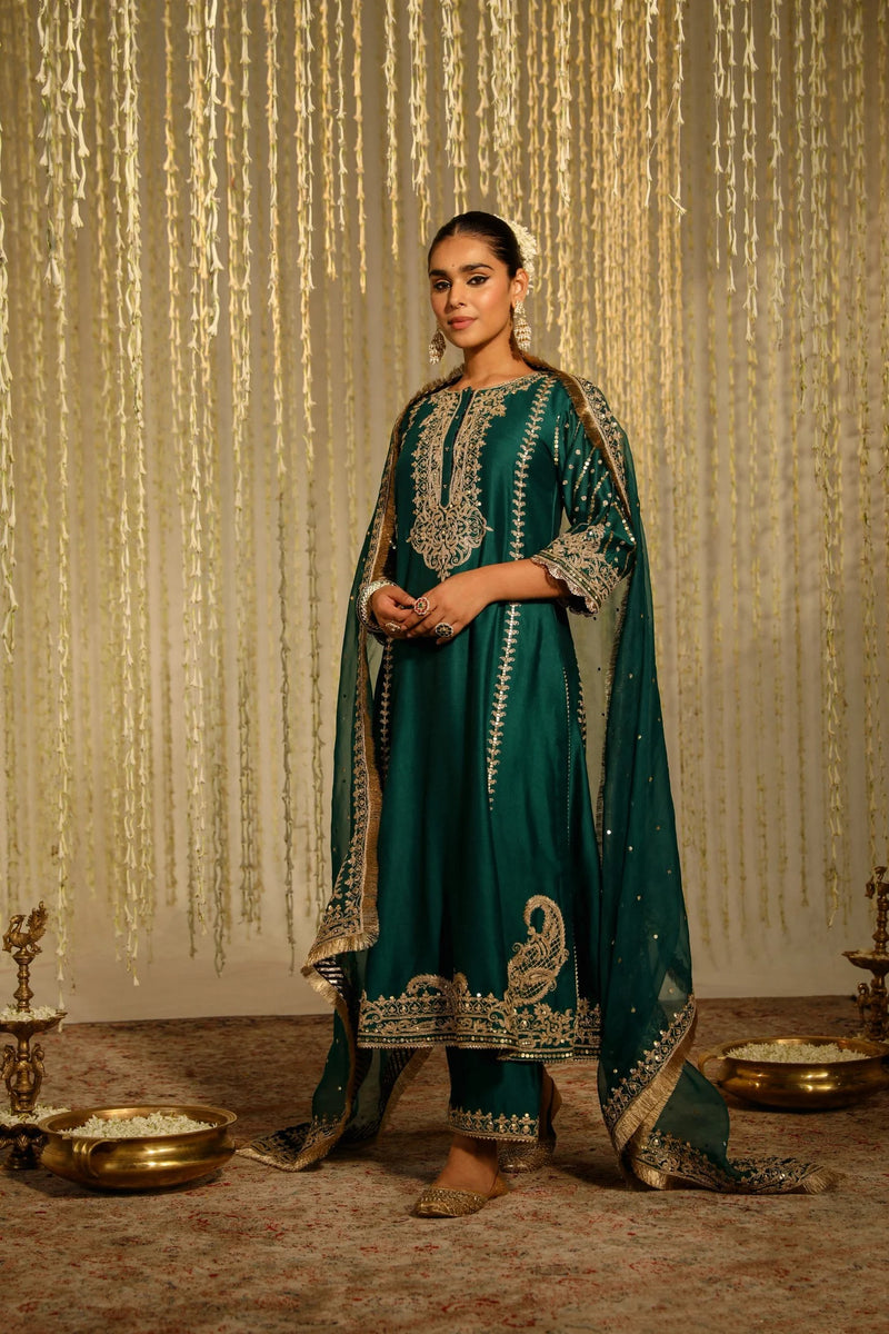 Sabirah A-line long kurta with palazzo and dupatta-Emerald Green Size L