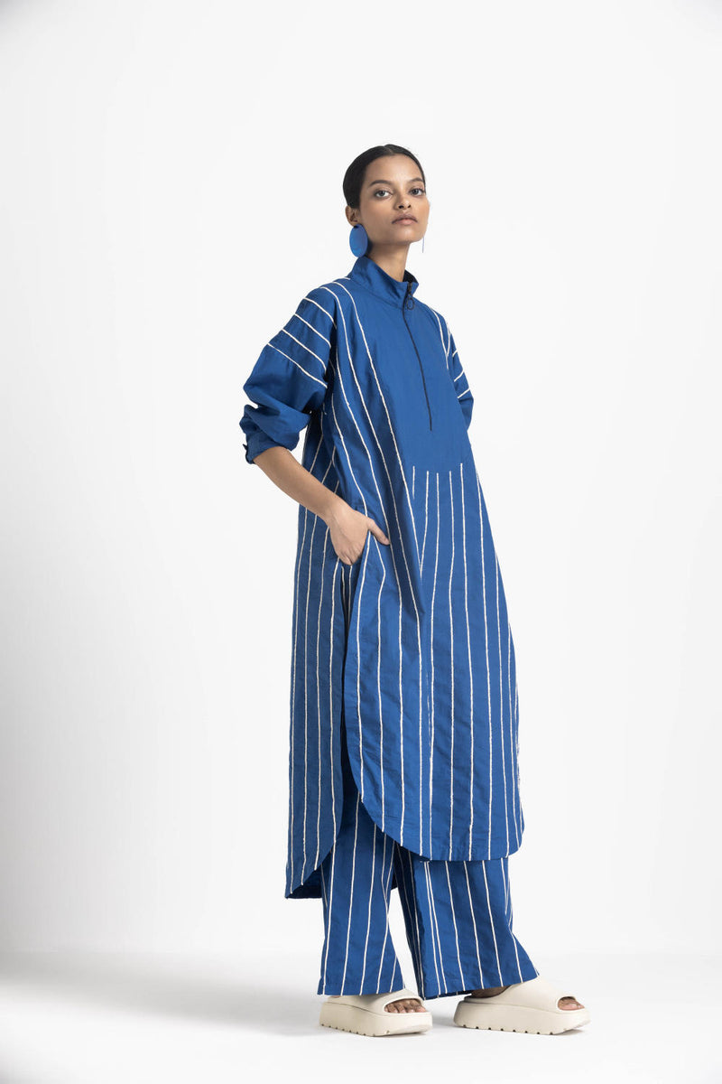 U-YOKE EMBROIDERED TUNIC - ELECTRIC BLUE poplin by THREE in blue color for women in Singapore
