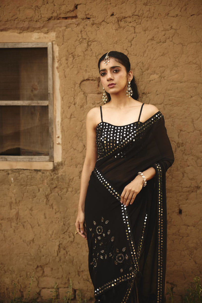 SHAFAQ BLOUSE
