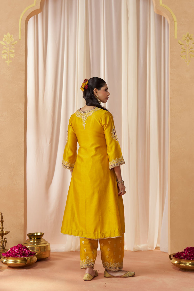 Liana Mustard Chauga with Salwar with Dupatta silk chanderi kurta/kurta set by SHEETAL BATRA in mustard for women in Singapore