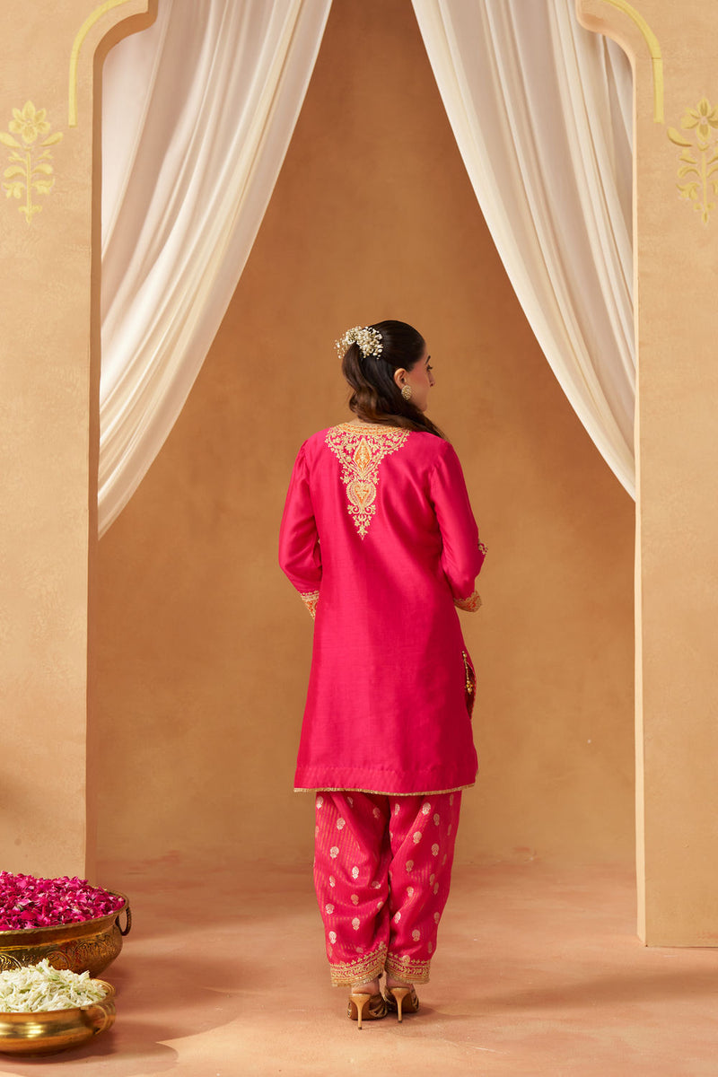Adeela Hotpink Kurta with Salwar and Dupatta silk chanderi kurta/kurta set by SHEETAL BATRA in pink for women in Singapore