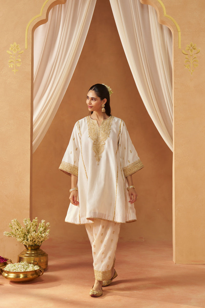 Maahgul Daisy Ivory Kalidaar Chauga with Salwar and Dupatta silk chanderi kurta/kurta set by SHEETAL BATRA in ivory for women in Singapore