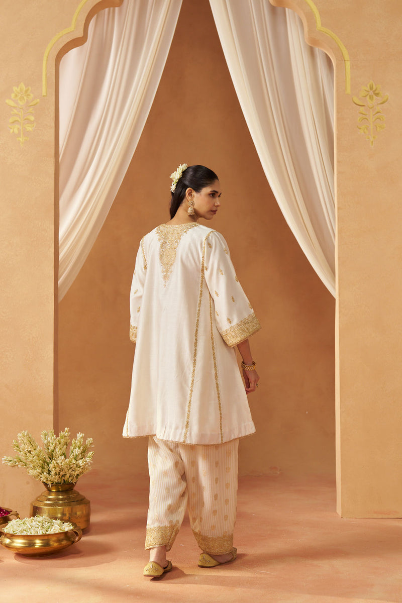 Maahgul Daisy Ivory Kalidaar Chauga with Salwar and Dupatta silk chanderi kurta/kurta set by SHEETAL BATRA in ivory for women in Singapore