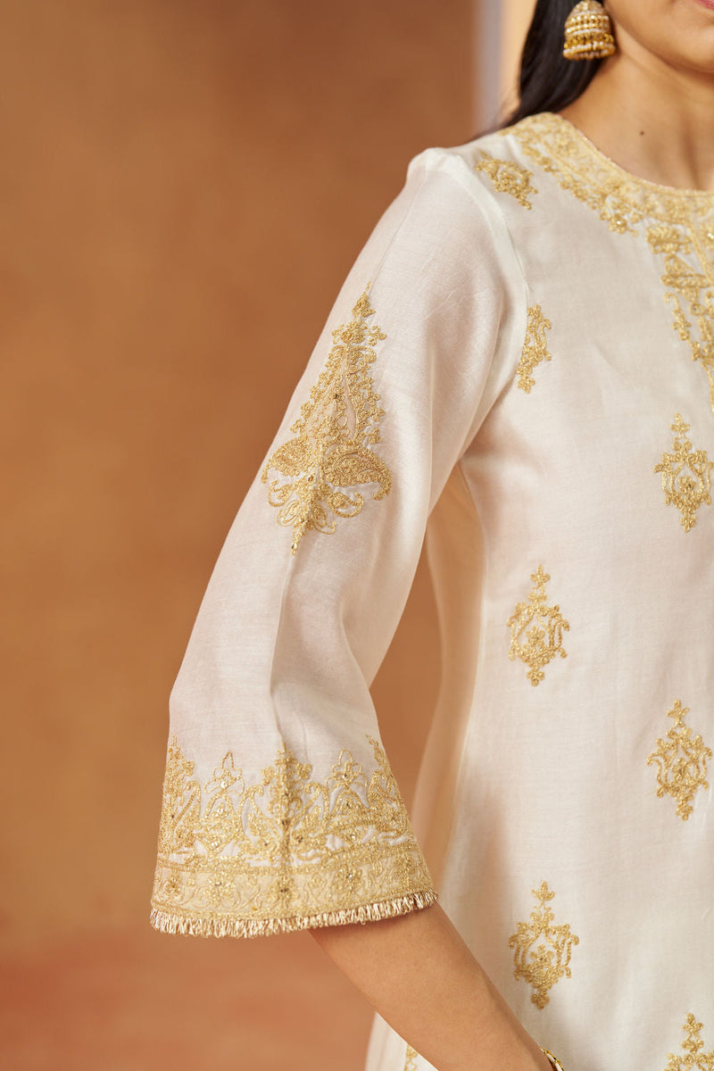 Mubina Daisy Ivory Kurta with Salwar and Dupatta silk chanderi kurta/kurta set by SHEETAL BATRA in ivory for women in Singapore