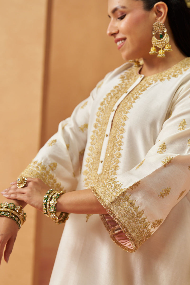 Zeenal Daisy Ivory A-Line Kaaftan with Salwar with Dupatta silk chanderi kurta/kurta set by SHEETAL BATRA in ivory for women in Singapore